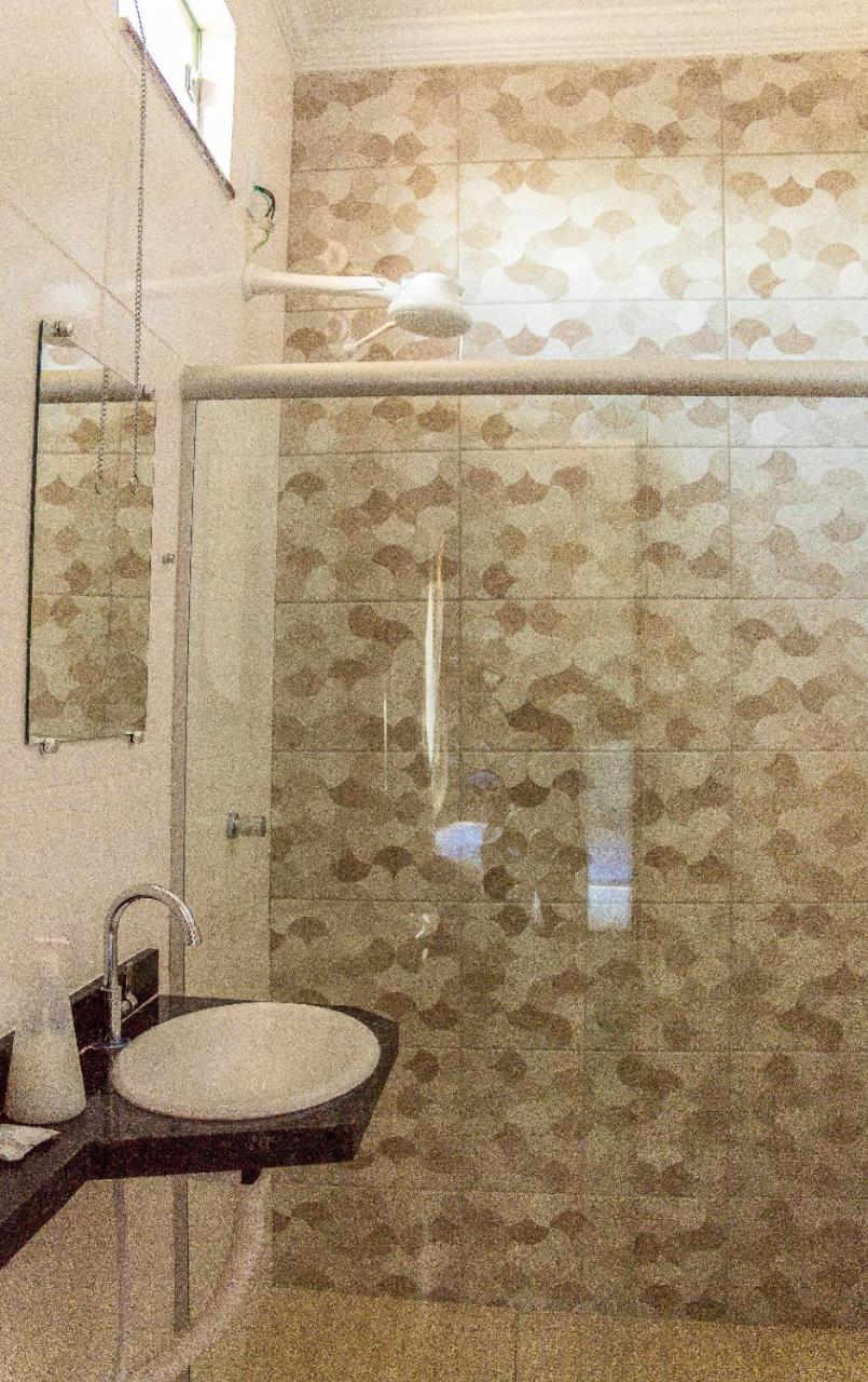 Pouso Oliveira Suites São João Batista do Glória المظهر الخارجي الصورة